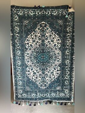 4x6 Tassled Carpet Table Topper Or General Decor